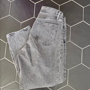Old Navy High-Rise Barrel Jeans